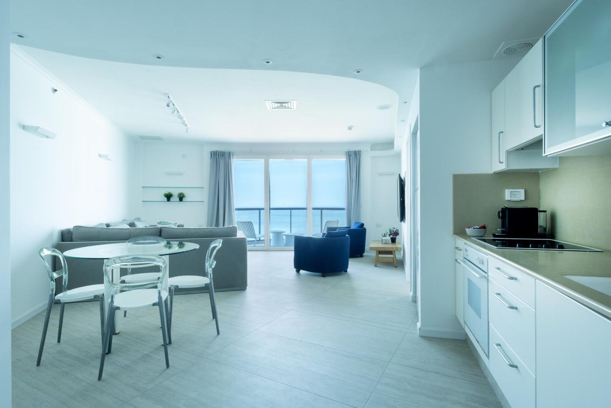 Superb Beachfront Apartments With Shelter By Sea N' Rent Tel Aviv-Jaffa Exterior foto