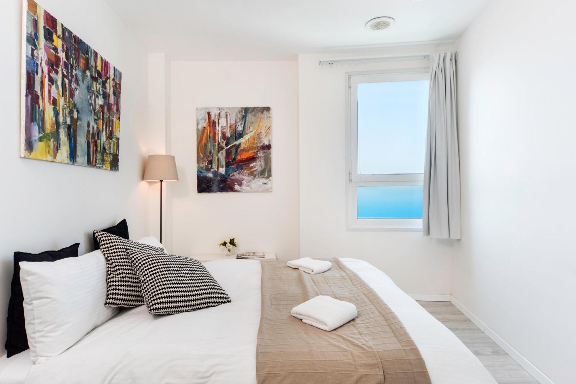 Superb Beachfront Apartments With Shelter By Sea N' Rent Tel Aviv-Jaffa Zimmer foto
