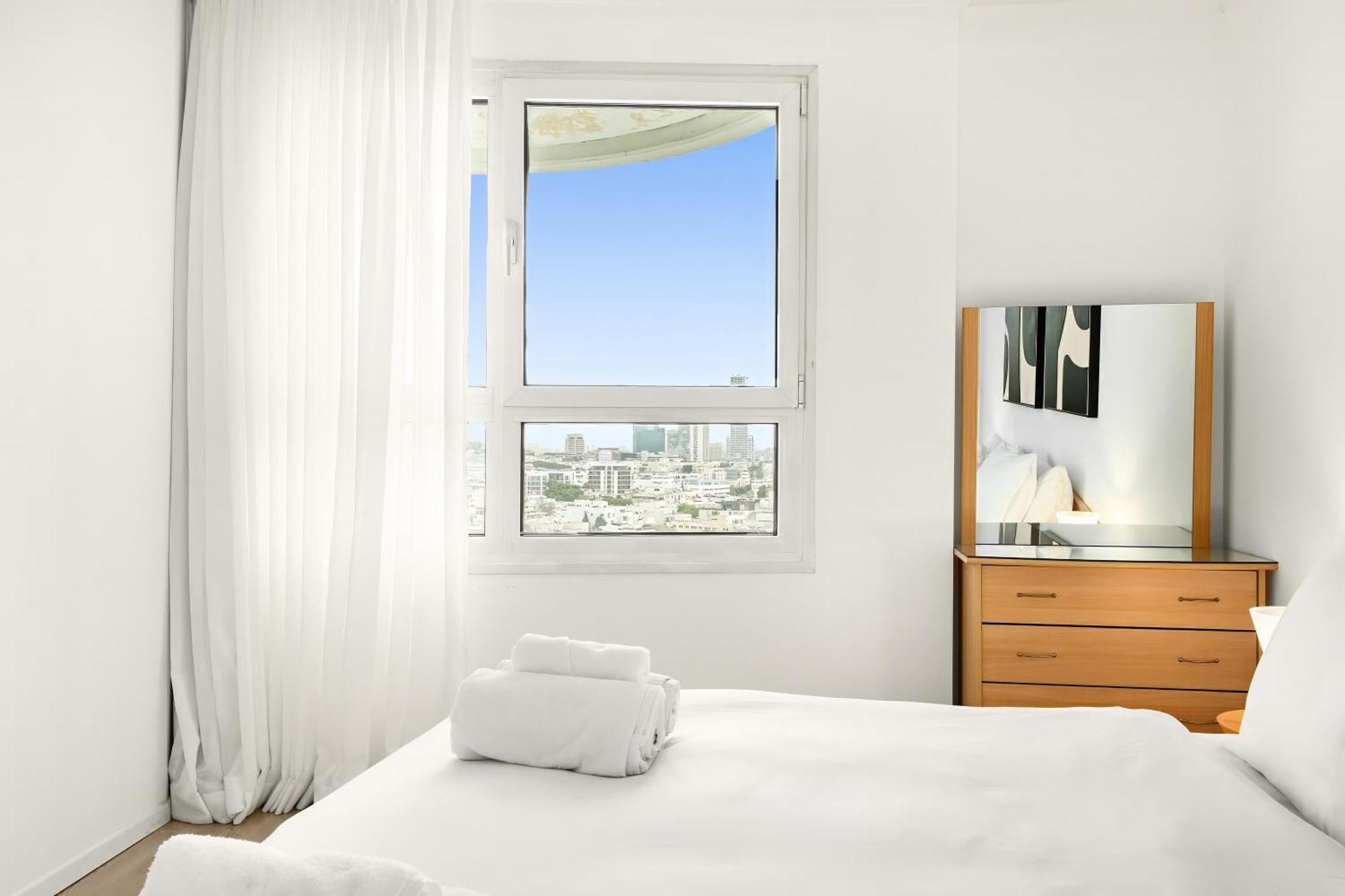 Superb Beachfront Apartments With Shelter By Sea N' Rent Tel Aviv-Jaffa Exterior foto